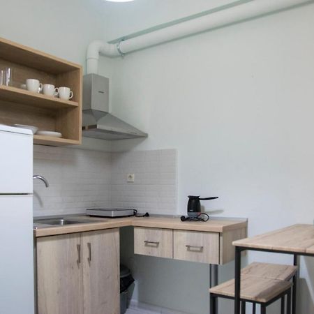 Thealos Inn Vrasná Exteriér fotografie