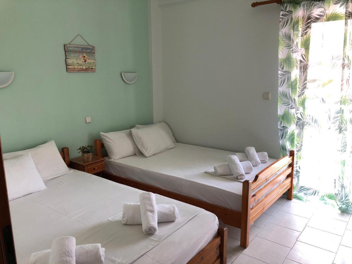 Thealos Inn Vrasná Exteriér fotografie
