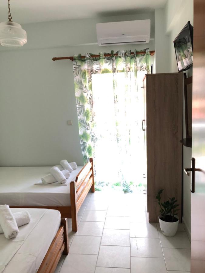 Thealos Inn Vrasná Exteriér fotografie