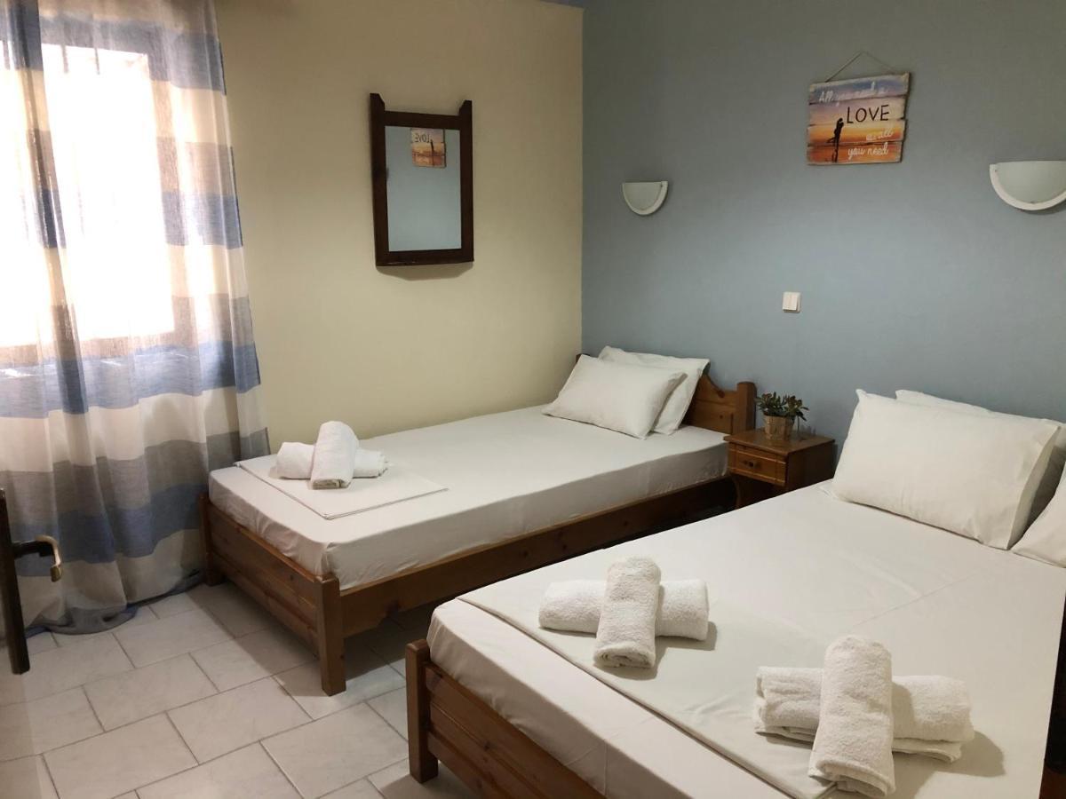 Thealos Inn Vrasná Exteriér fotografie