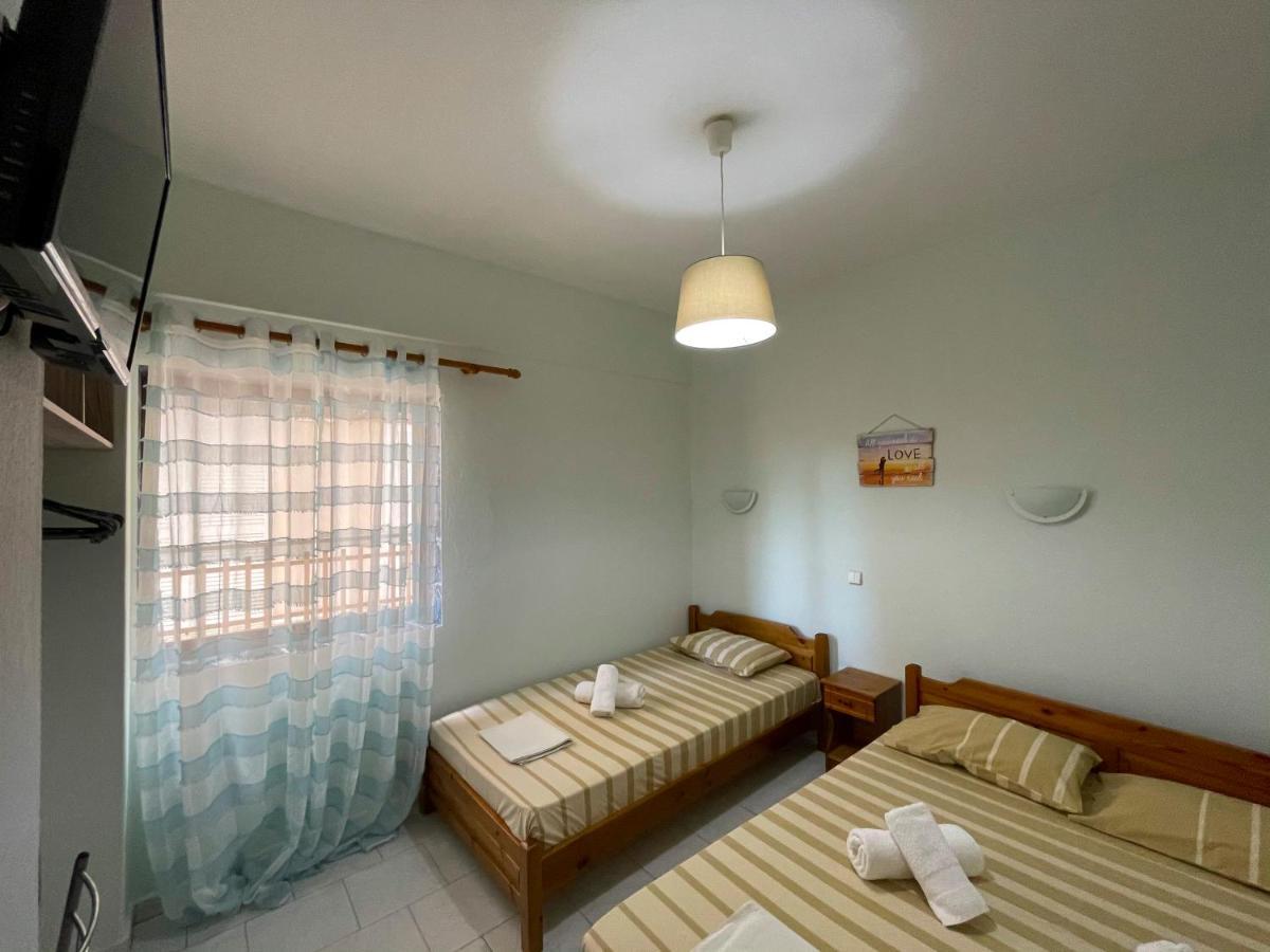 Thealos Inn Vrasná Exteriér fotografie