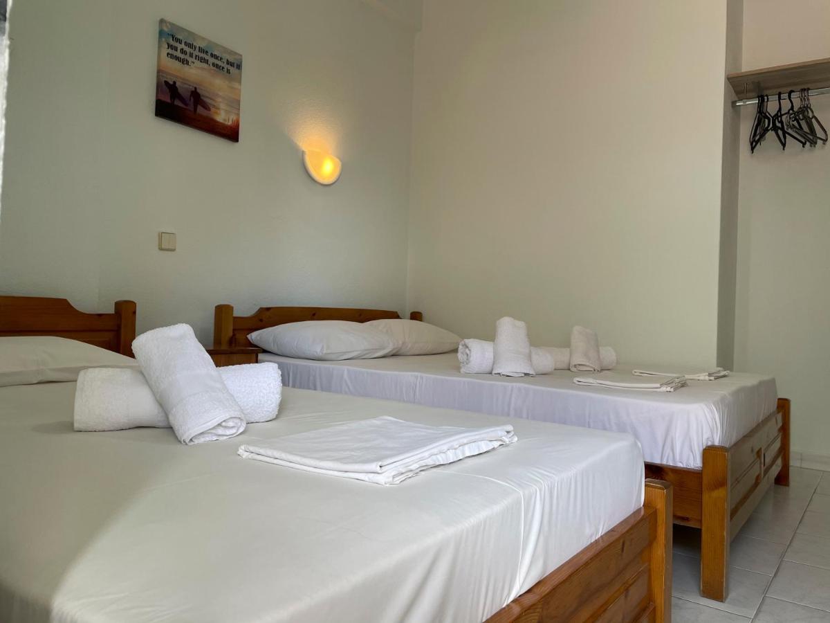 Thealos Inn Vrasná Exteriér fotografie