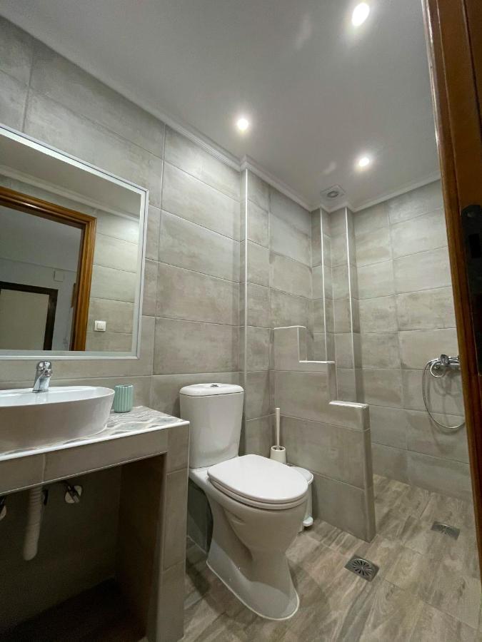Thealos Inn Vrasná Exteriér fotografie